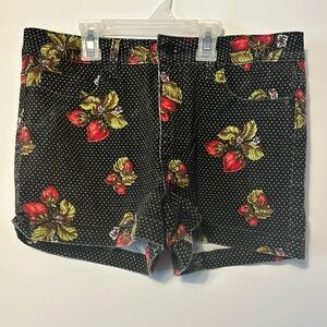 Strawberries Black Polka Dot Women's Shorts Sz 28 FOREVER 21
